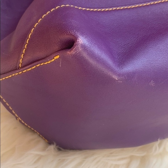 New Dooney & Bourke Purple Leather Tote Purse - Picture 9 of 11